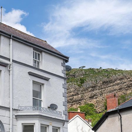 Abbey Road Boutique Holiday Apartment Llandudno Bagian luar foto