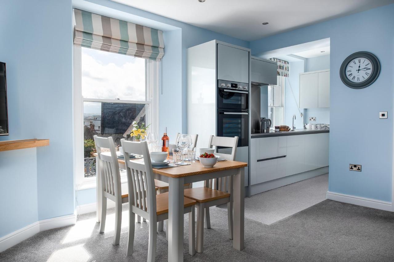 Abbey Road Boutique Holiday Apartment Llandudno Bagian luar foto